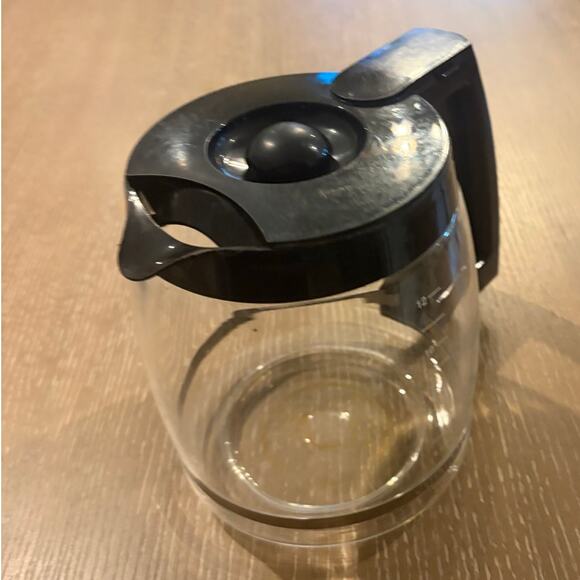 Cuisinart 12 Cup Coffee Maker Replacement Carafe Glass Pot Black Stainless - Picture 5 of 5